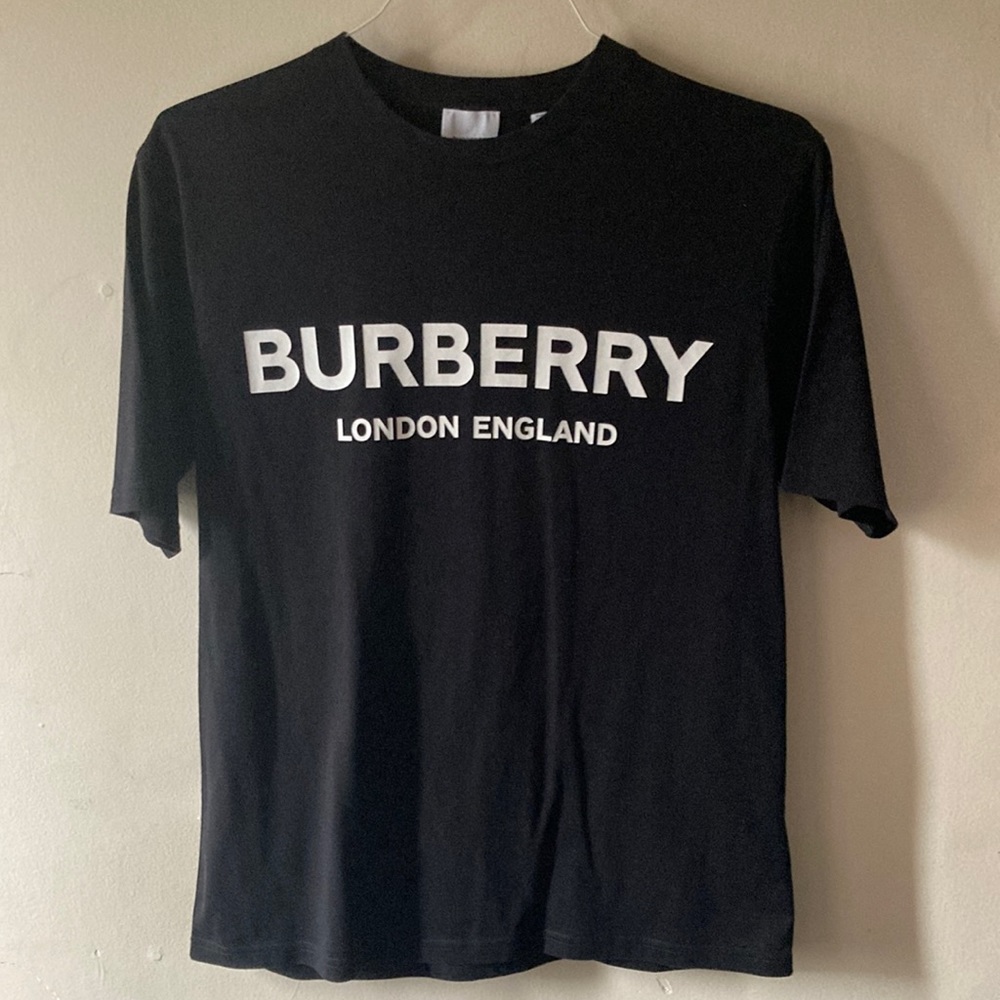 Burberry Tshirt